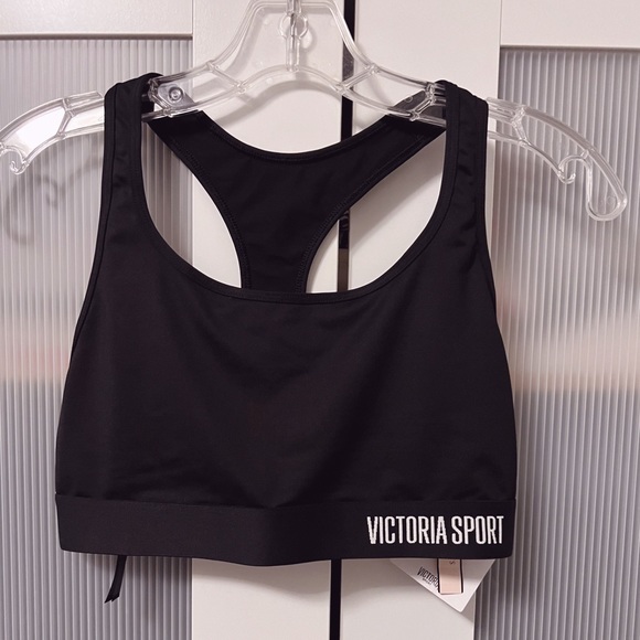 NWT Victoria’s Secret Racerback Sports Bra in Black Size M - Picture 1 of 6